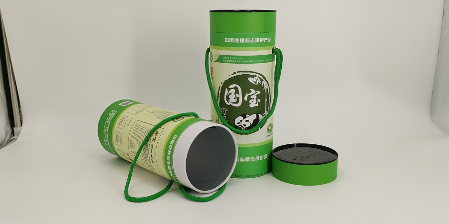 paper can drink