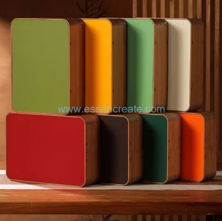 Empty tea gift box