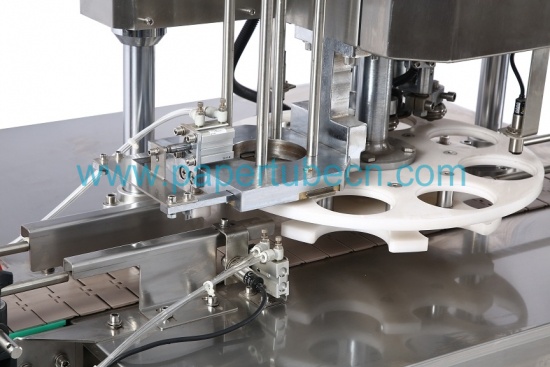 fully-automatic can sealing machine