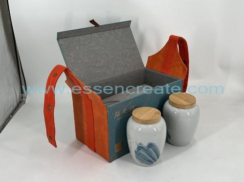 Tea Gift Box with Leather Handle