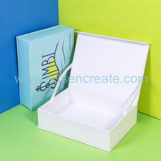 Book Style Magnet Closure Candy Box, Custom Logo Chocolate Gift Box With Divider Tray